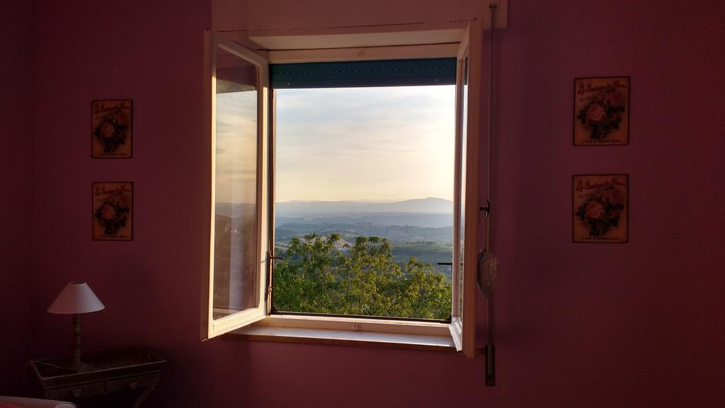 Tramonti E Valli Calvi dellʼ Umbria Exterior foto